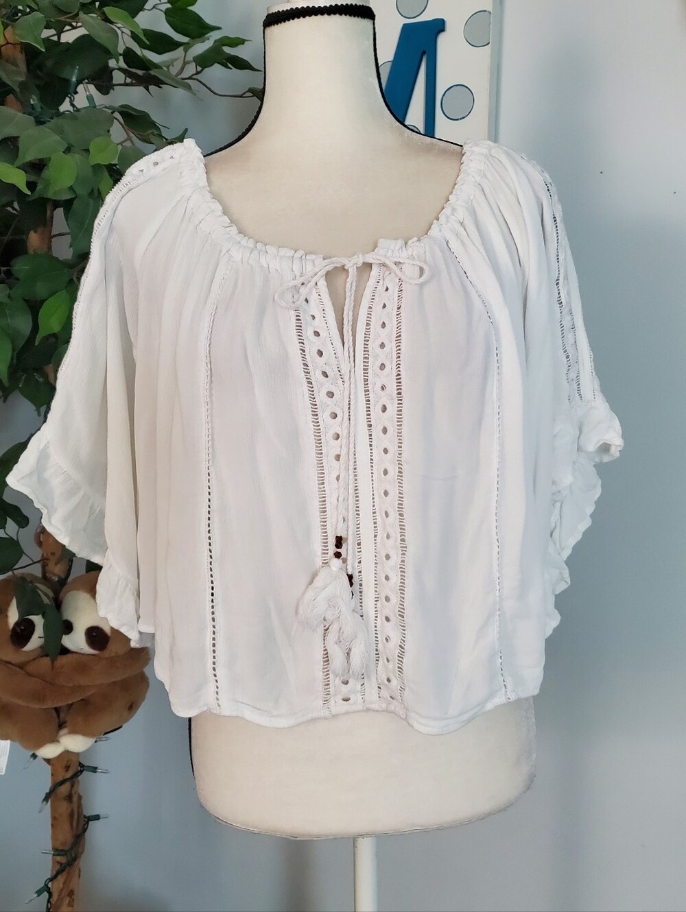 SURF GYPSY Beaded Tassel Tie Boho Flutter Sleeve Crop L